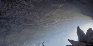 Спелеологи нашли самую глубокую пещеру в мире