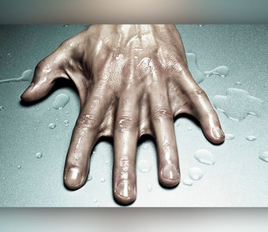 У человека будущего могут появиться перепонки и кошачьи глаза