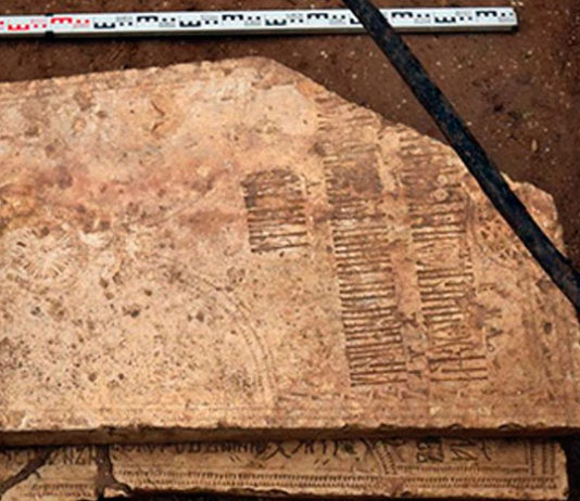 Российские археологи разгадали тайну надгробий XVI века