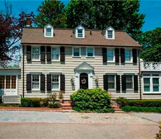 Дом жуткого убийства и кошмаров в Амитивилле выставлен на продажу