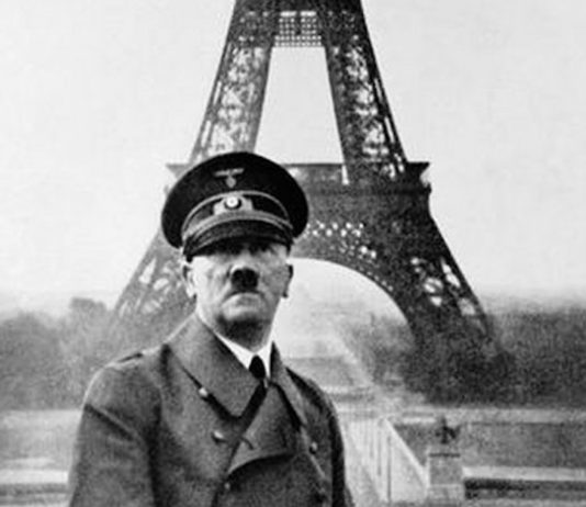 Адольф Гитлер в Париже